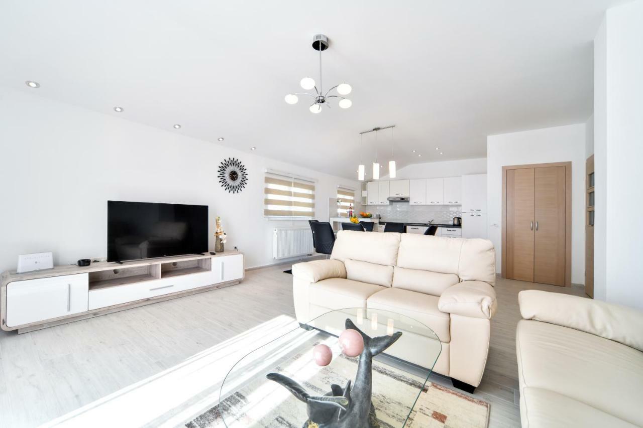 מלון זאדאר Apartman Novokmet-Crno מראה חיצוני תמונה
