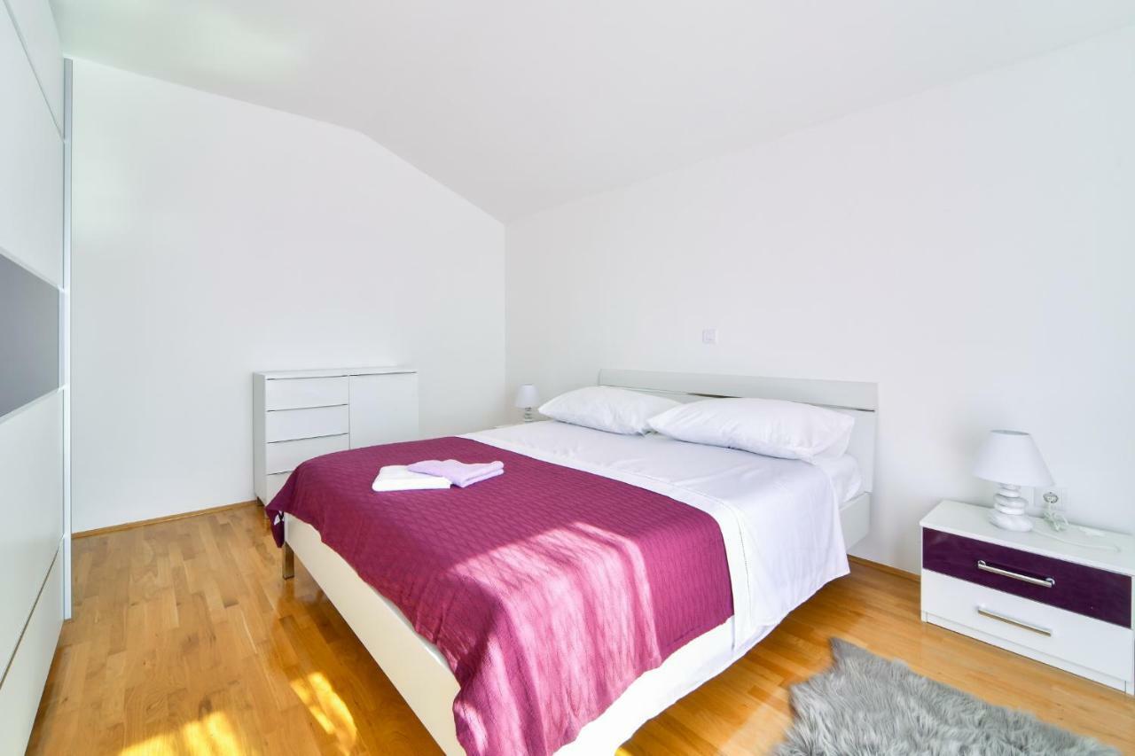 מלון זאדאר Apartman Novokmet-Crno מראה חיצוני תמונה