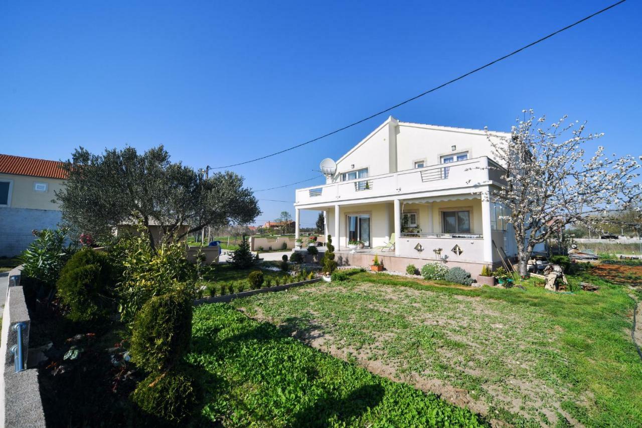 מלון זאדאר Apartman Novokmet-Crno מראה חיצוני תמונה