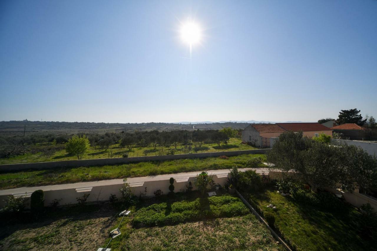 מלון זאדאר Apartman Novokmet-Crno מראה חיצוני תמונה