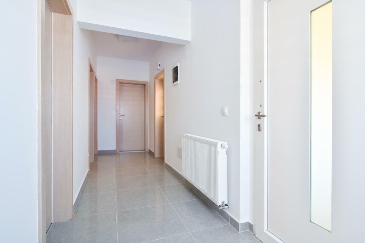 מלון זאדאר Apartman Novokmet-Crno מראה חיצוני תמונה